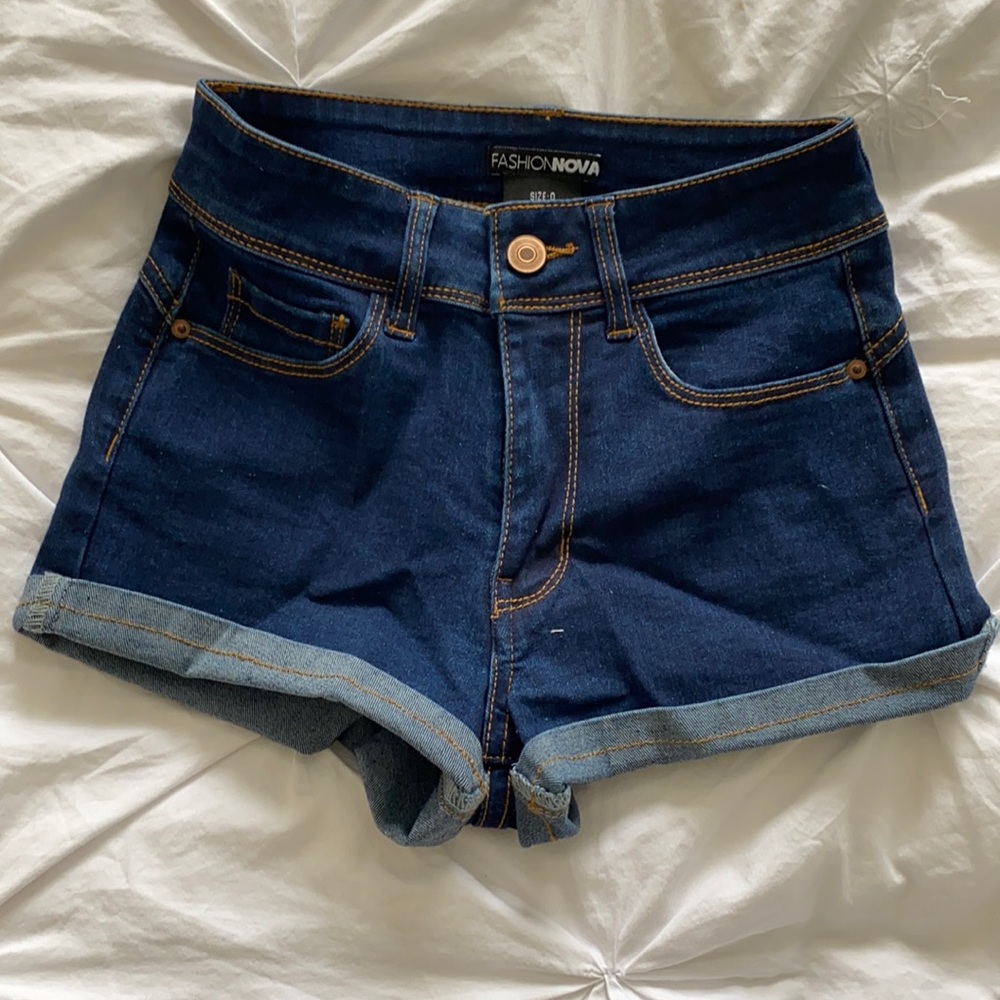 Fashionnova shorts